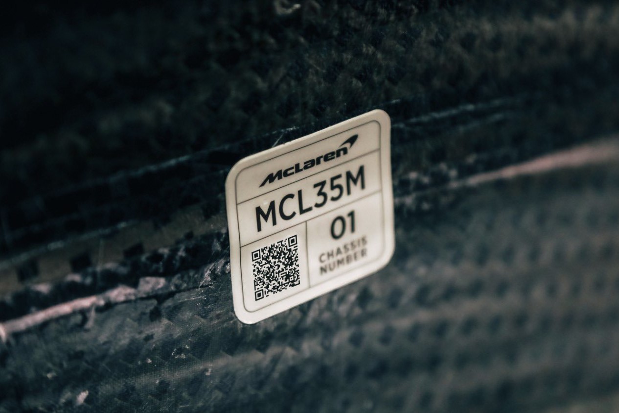 MCLAREN MCL35M