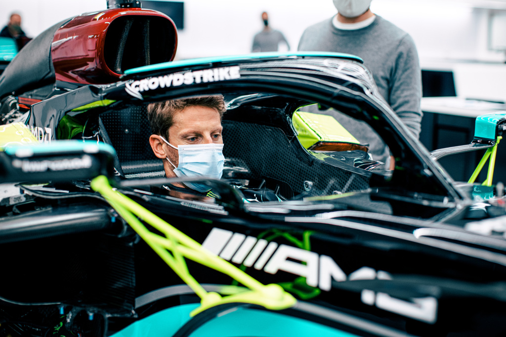 O Romain Grosjean επιστρέφει στη Formula 1 και οδηγεί Mercedes W10