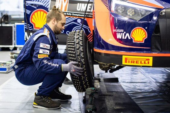 Ράλι Σουηδίας: Tα ελαστικά της Pirelli για τον αγώνα των χιονιών