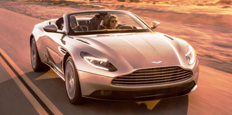 Η Geely Holding, η οποία αρχικά έγινε μέτοχος πέρυσι, βλέπει τεράστιες δυνατότητες για τη μακροπρόθεσμη ανάπτυξη και επιτυχία της Aston Martin, δήλωσε ο Στρολ