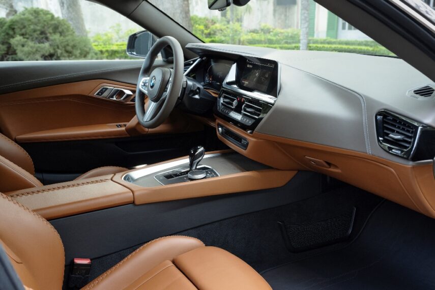Η τεχνική ποιότητα υψηλού επιπέδου χαρακτηρίζει τη σχεδίαση του εσωτερικού στο BMW Concept Touring Coupe