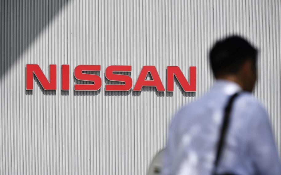 Ο πρώην Πρόεδρός της επέκρινε τη Nissan και τις νομικές αρχές της Ιαπωνίας για την απομάκρυνσή του