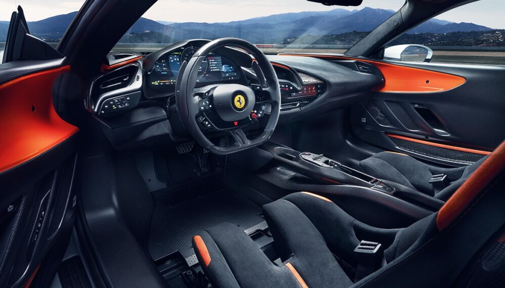 Στο εσωτερικό της Ferrari SF90 XX ταξιδεύεις σε έναν άλλο εξωτικό κόσμο