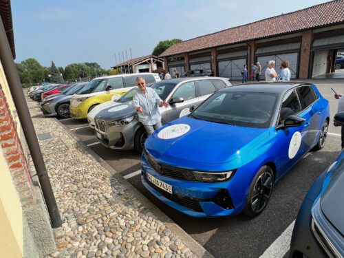 Το Opel Astra Electric ανάμεσα στα 14 ηλεκτρικά μοντέλα που δοκιμάζουμε για το AutoBest