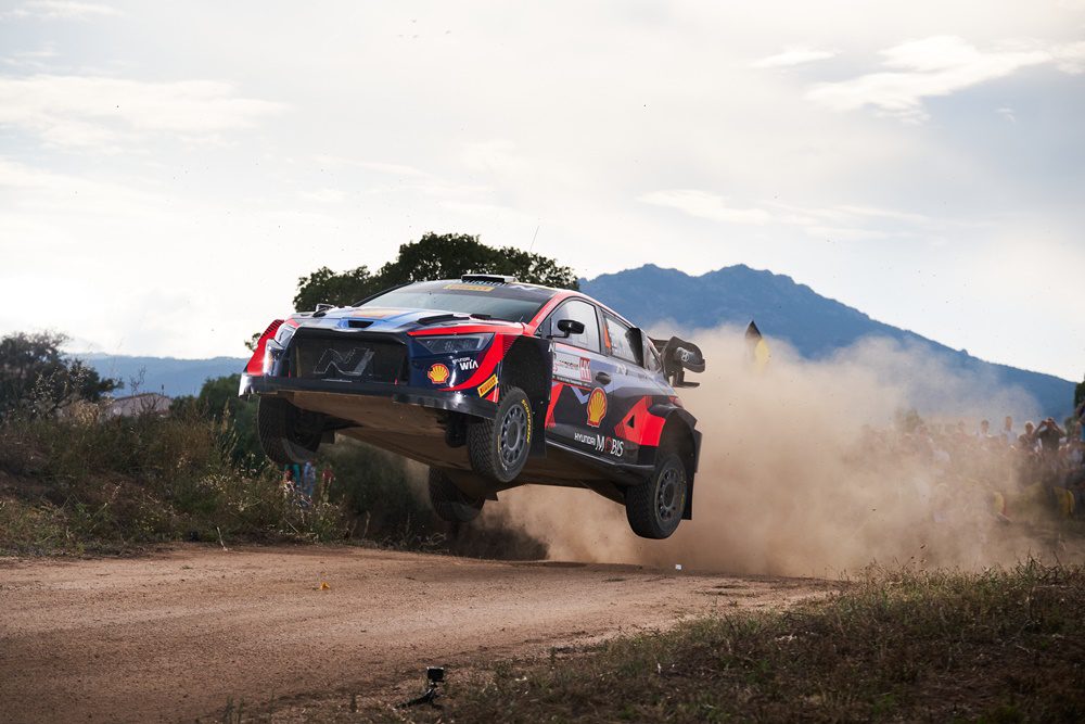 WRC, ράλι Ιταλίας, πετά χαμηλά ο Λάπι