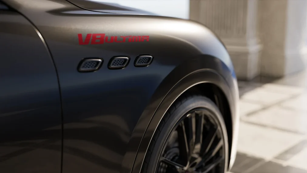 Τα αυτοκόλλητα στο φτερό του Maserati Levante V-8 Ultima τα λένε όλα