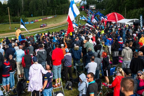 Απίθανος ο κόσμος που παρακολουθεί το WRC της Εσθονίας