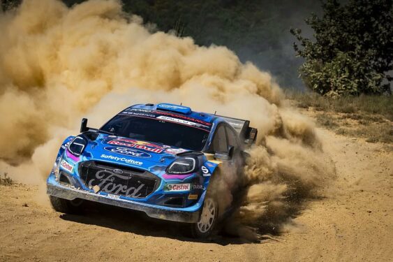 Στον πρόσφατο αγώνα του WRC στην Κένυα ο Λουμπέ είδε, πως πρέπει να βελτιωθεί και ως μηχανικός