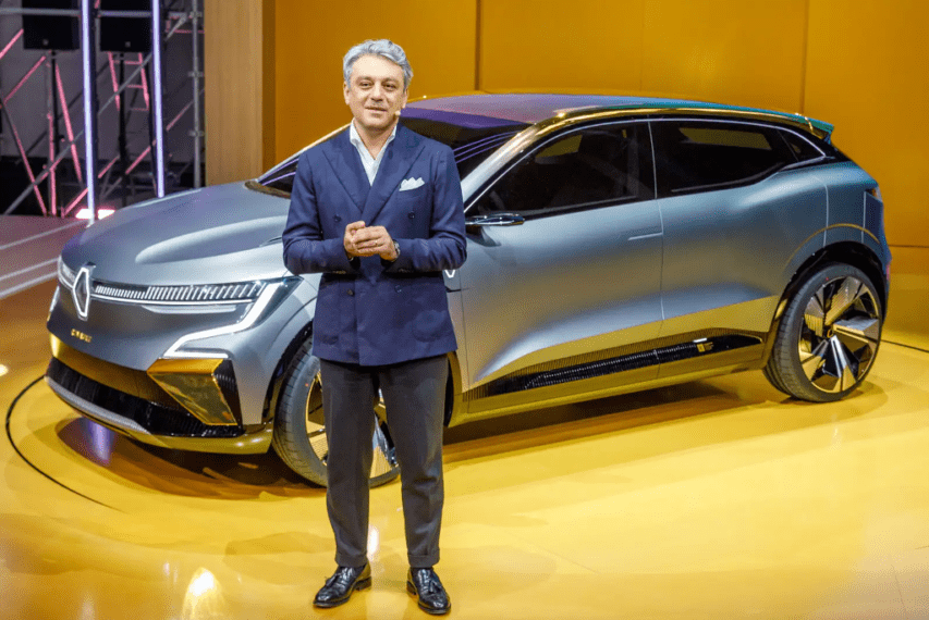 Η Renault κατά δήλωση του Λούκα ντε Μέο ότι σκοπεύει να μειώσει το κόστος παραγωγής στην ηλεκτροκίνηση κατά 40%
