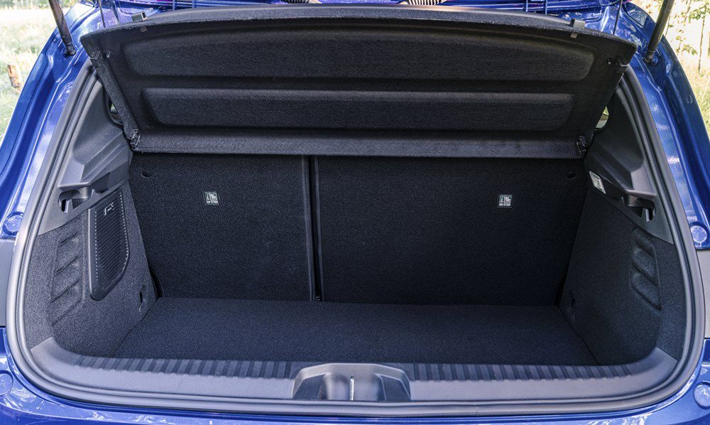 O χώρος των αποσκευών στο Renault Clio