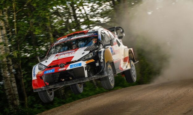 Πετάει η Toyota στο WRC