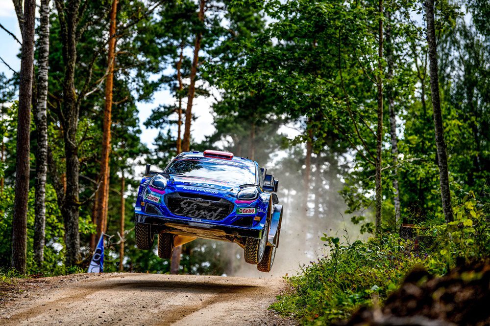 Στο WRC της Εσθονίας ο Τάνακ προδόθηκε από τον κινητήρα του Puma Rally1 