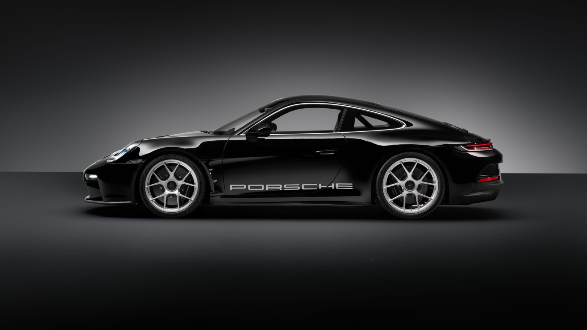 Η νέα Porsche 911 S/T