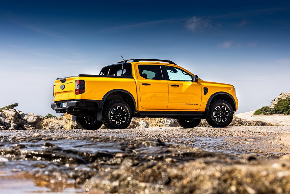 Το κίτρινο το νέο χρώμα στο pick-up της Ford