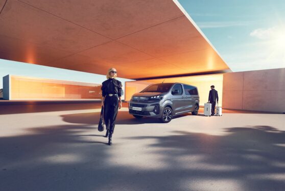 Με γαλλικό αέρα το νέο Peugeot E-Traveller