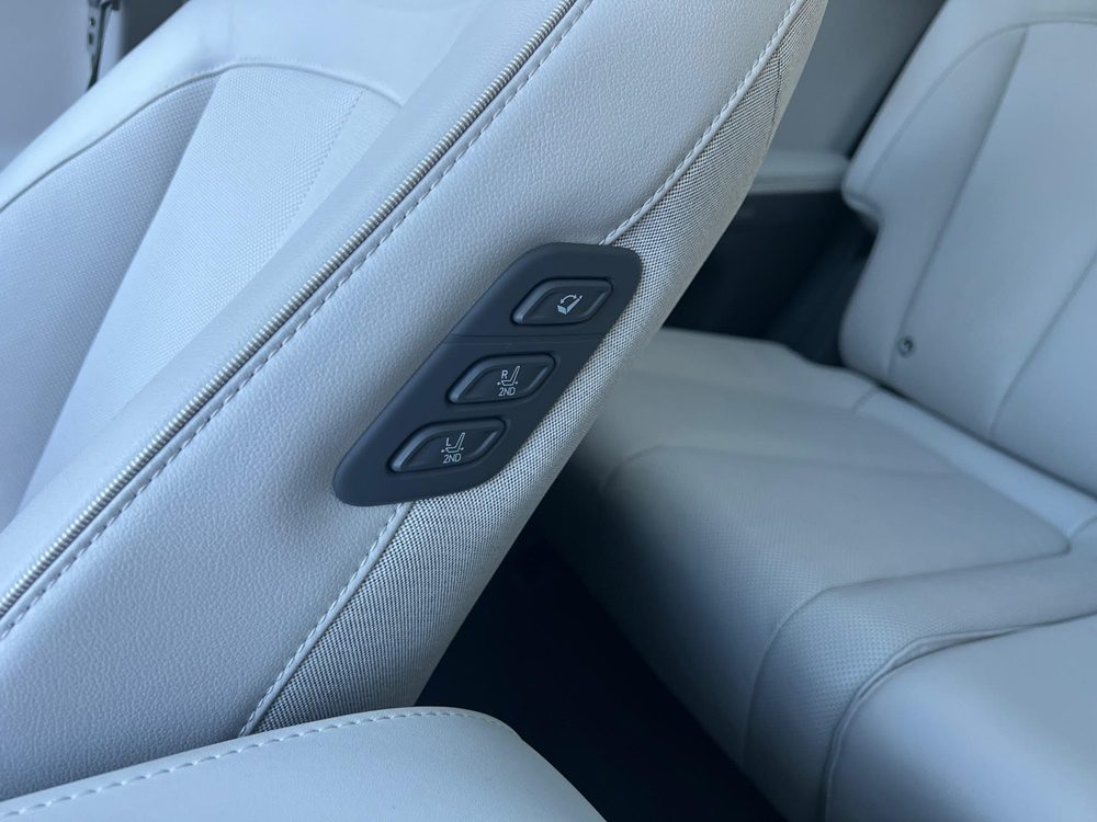 Hyundai Ioniq, οι ρυθμίσεις του καθίσματος του συνοδηγού 