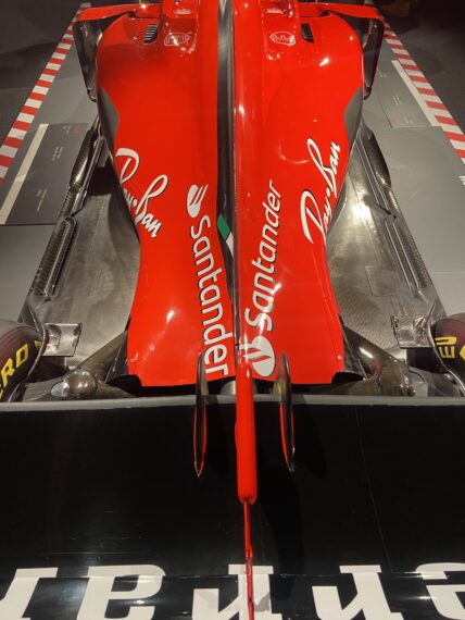 Η... λεπτεπίλεπτη μέση της Ferrari SF71H