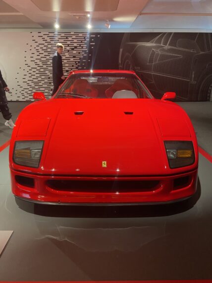 Η Ferrari F40