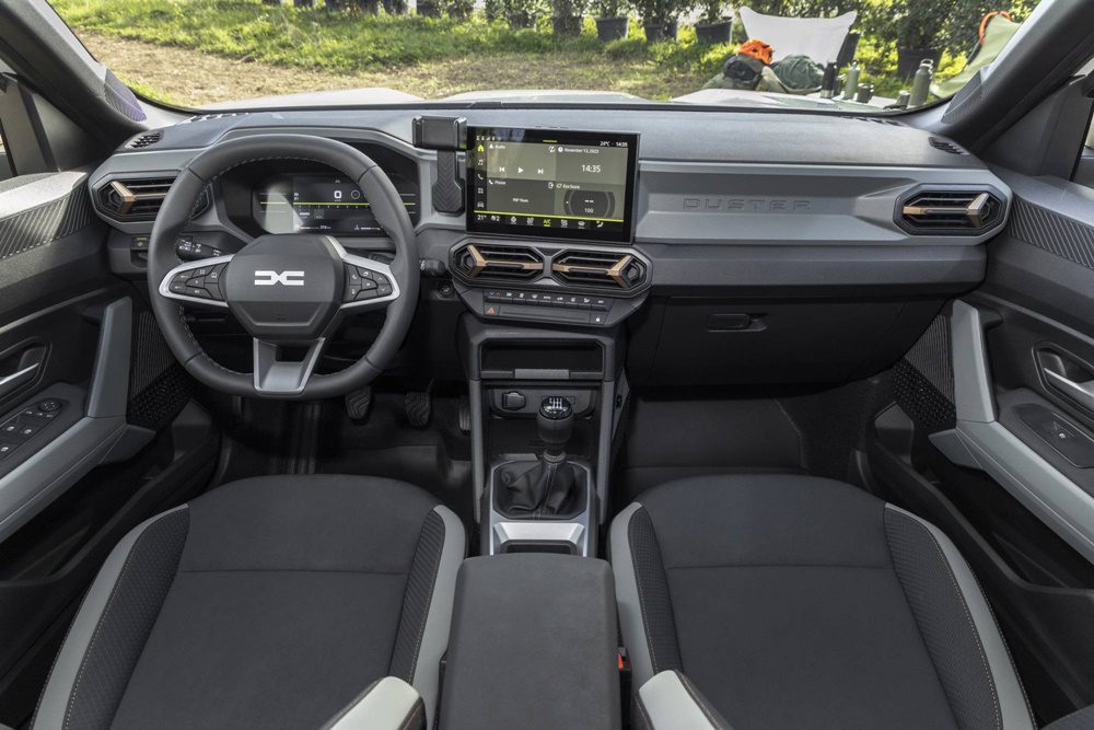 Οι επισκέπτες της έκθεσης της Γενεύης θα δούν και το εσωτερικό του νέου Dacia Duster