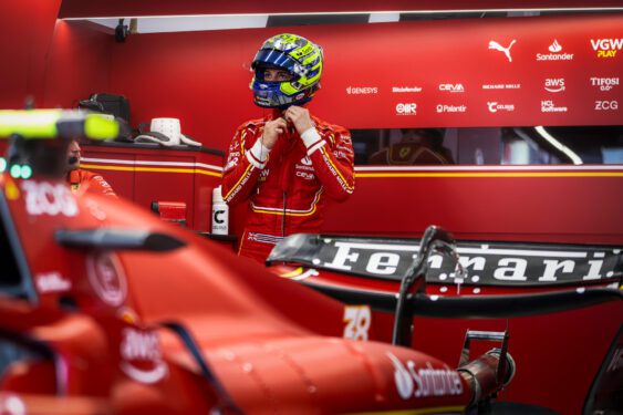 Ο Όλιβερ Μπίρμαν, πιλότος της Scuderia Ferrari στη Σαουδική Αραβία