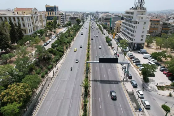 Ποιά είναι η μεγαλύτερη ευθεία σε δρόμο στην Αθήνα
