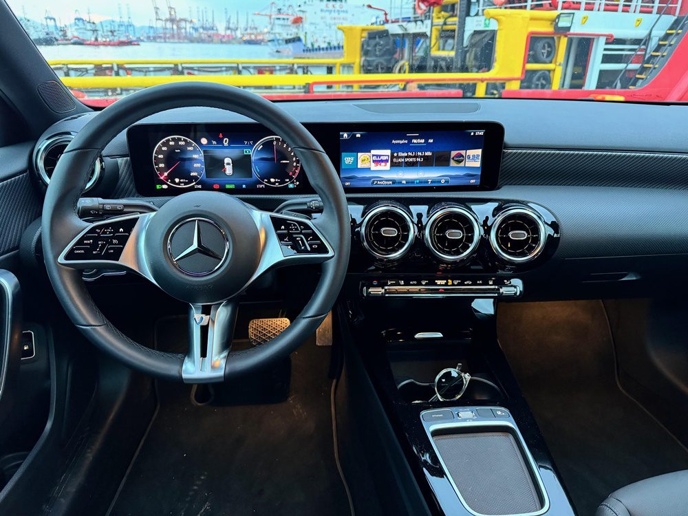O ψηφιακός κόσμος της Mercedes A 250 e