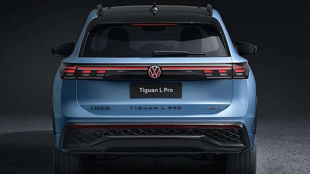 Το πίσω μέρος του Volkswagen Tiguan Long